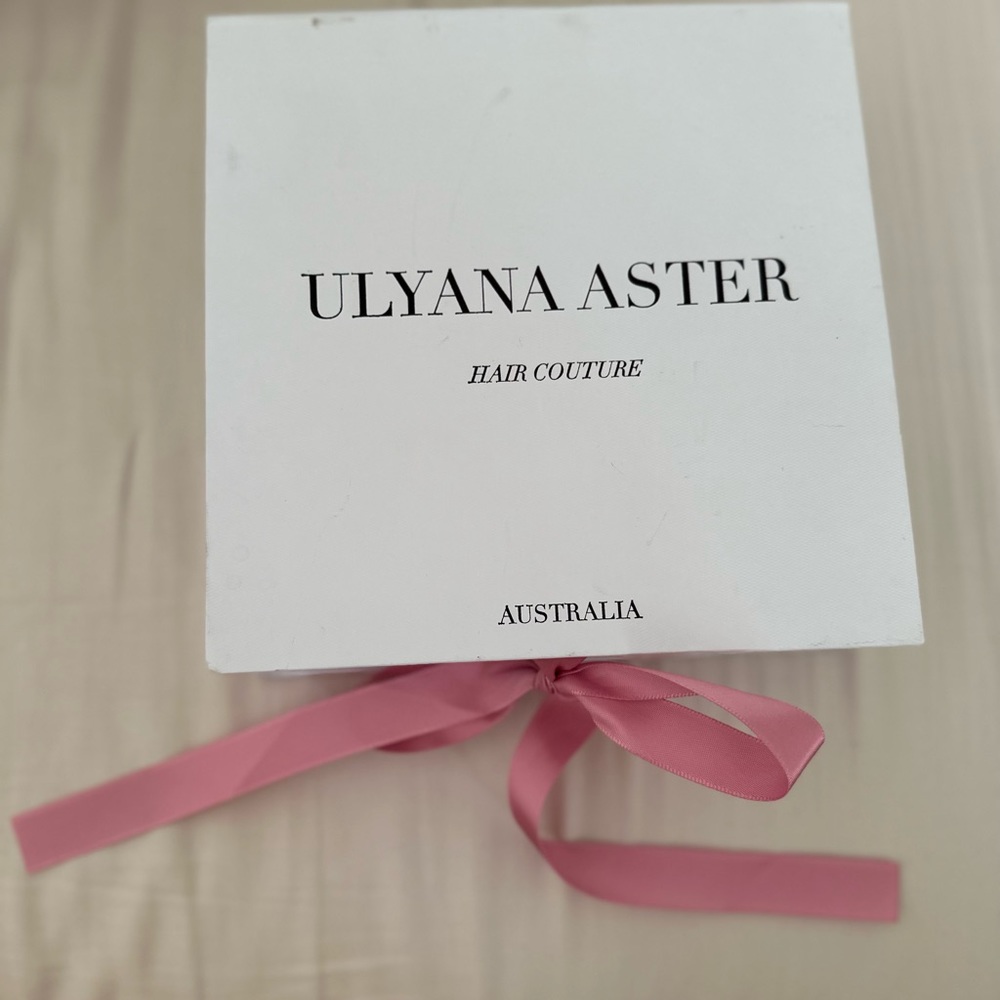 Ulyana Aster Tiffany Headpiece